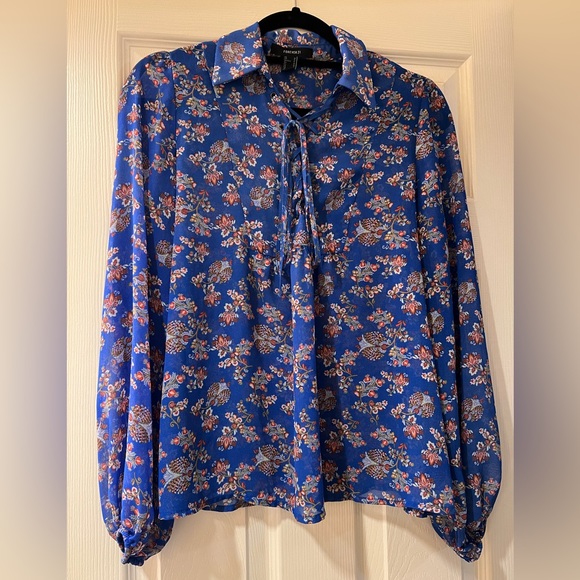 Forever 21 Tops - Forever 21 M Grannycore Sheer Flowy Floral Collared Tie Front Long Sleeve Top
